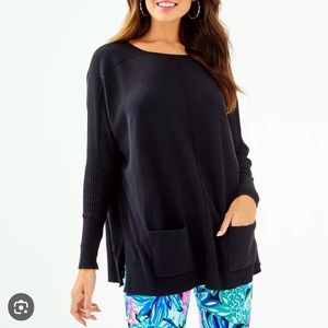 Jozlyn Oversized Pullover Sweater in Onyx- Medium